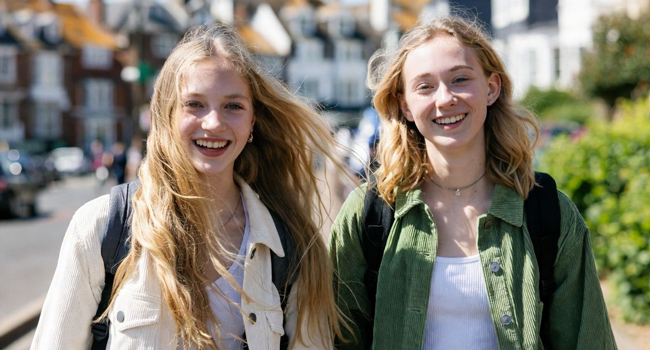 Language study holidays in England Bournemouth with LISA! – city life, leisure and new friendships Two schoolgirls in Bournemouth England during a LISA! language study holiday walking through the town