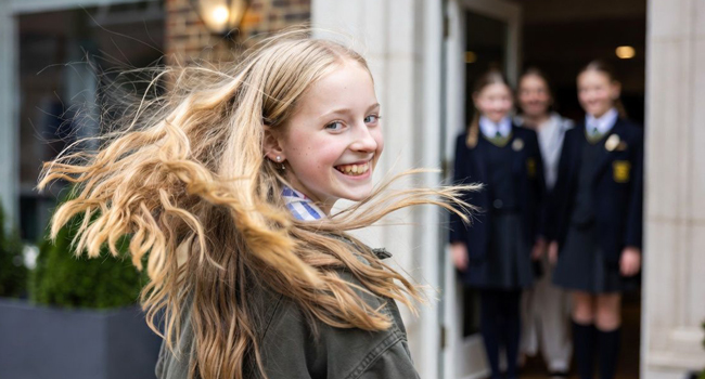 Schoolgirl arriving at a host family in Exmouth during a LISA! language study holiday being warmly welcomed