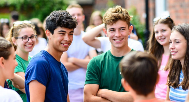Students in Exmouth during a LISA! language study holiday chatting during a break and enjoying time together