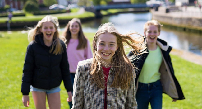 Discover Ennis on a LISA! English language course for young learners in Ireland Students by the river in Ennis during a LISA! English language course for young learners in Ireland