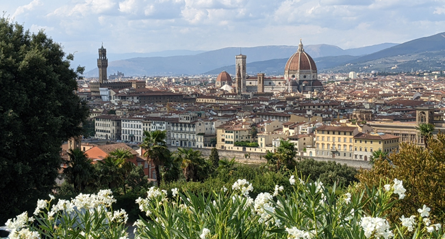 View of Florence Cathedral and the historic city centre during a LISA! Italian language course for young learners in Italy