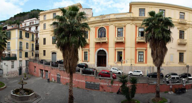 Building of the Convito Nazionale during a LISA! Italian language course for young learners in Salerno, Italy