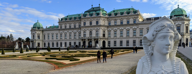 LISA-Sprachreisen-Erwachsene-Deutsch-Oesterreich-Wien-Schloss-Belvedere-Statue-Park LISA-Sprachreisen-Erwachsene-Deutsch-Oesterreich-Wien-Schloss-Belvedere-Statue-Park