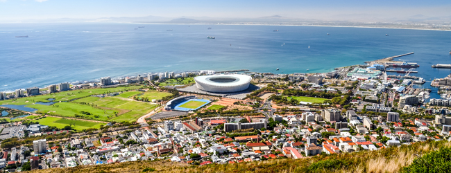 LISA-Sprachreisen-Erwachsene-Englisch-Suedafrika-Kapstadt-Green-Point-Stadium-Park-Meer-Horizont LISA-Sprachreisen-Erwachsene-Englisch-Suedafrika-Kapstadt-Green-Point-Stadium-Park-Meer-Horizont