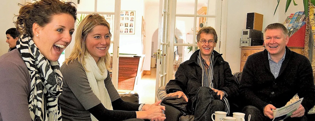 LISA-Sprachreisen-Familien-Englisch-England-Exeter-Devon-Schule-Lounge-Unterhaltung LISA-Sprachreisen-Familien-Englisch-England-Exeter-Devon-Schule-Lounge-Unterhaltung