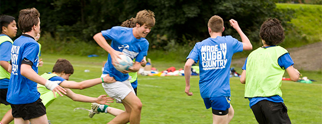 LISA-Sprachreisen-Schueler-Englisch-Irland-Dublin-Park-Freizeitprogramm-Sportprogramm-zusatzoptionen-Rugby-Sport-Sportanlagen