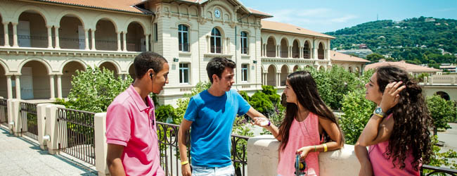 LISA-Sprachreisen-schueler-franzoesisch-Cannes-schulgebaeude-campus-freizeit-spaziergang LISA-Sprachreisen-schueler-franzoesisch-Cannes-schulgebaeude-campus-freizeit-spaziergang